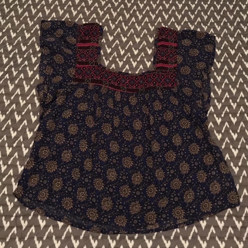 Woman’s Crop Top